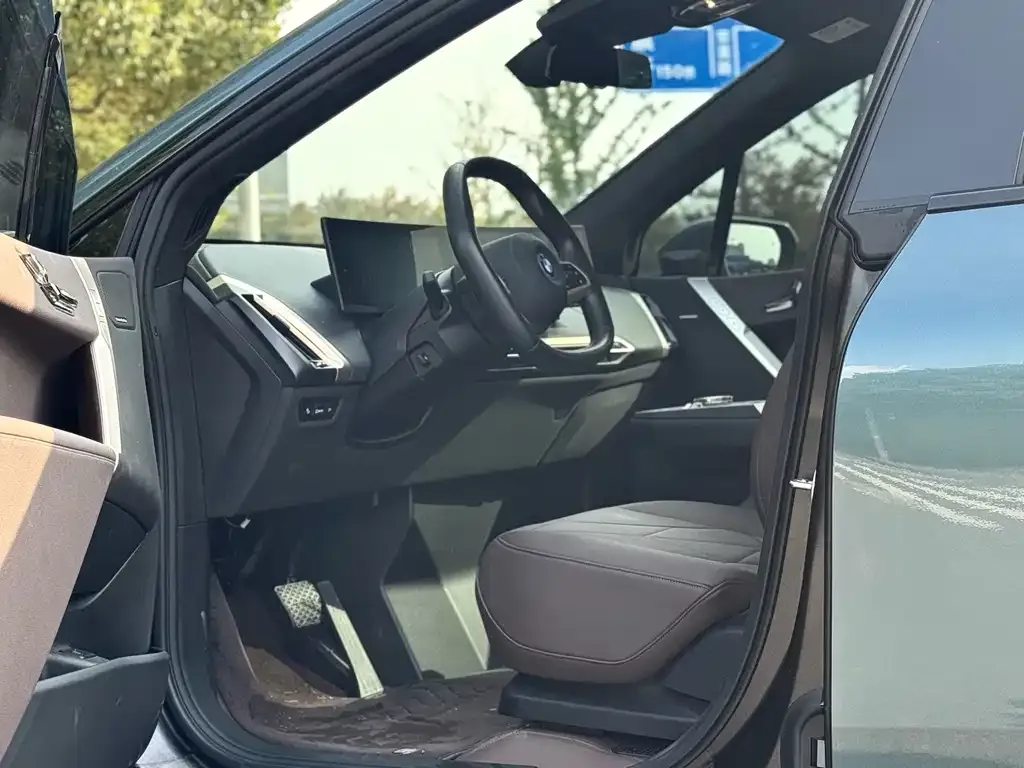 BMW iX 2024 из CN, фото 7