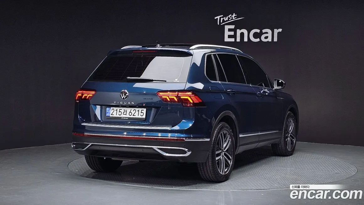 Volkswagen Tiguan — фото 2