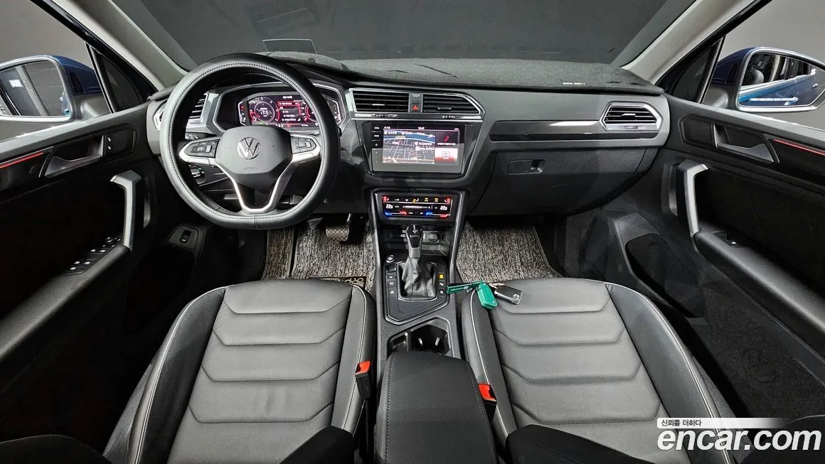 Volkswagen Tiguan — фото 7