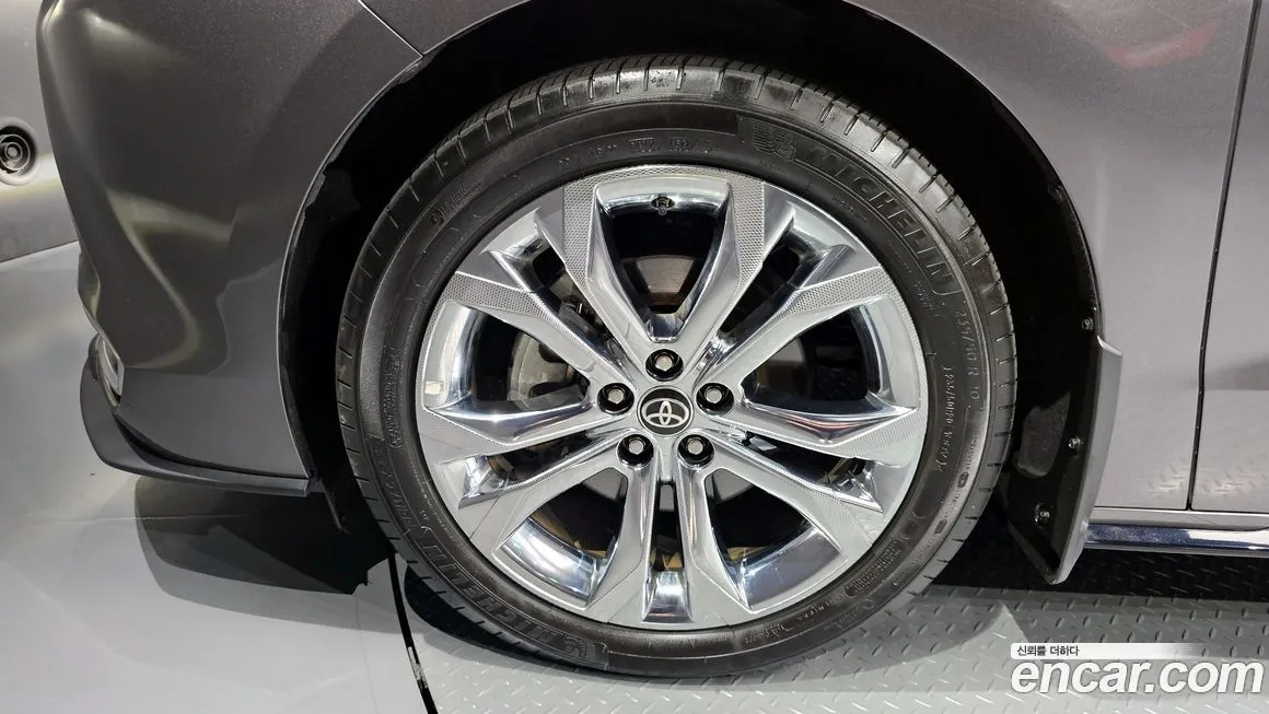 Toyota Sienna 2023 из KR, фото 5