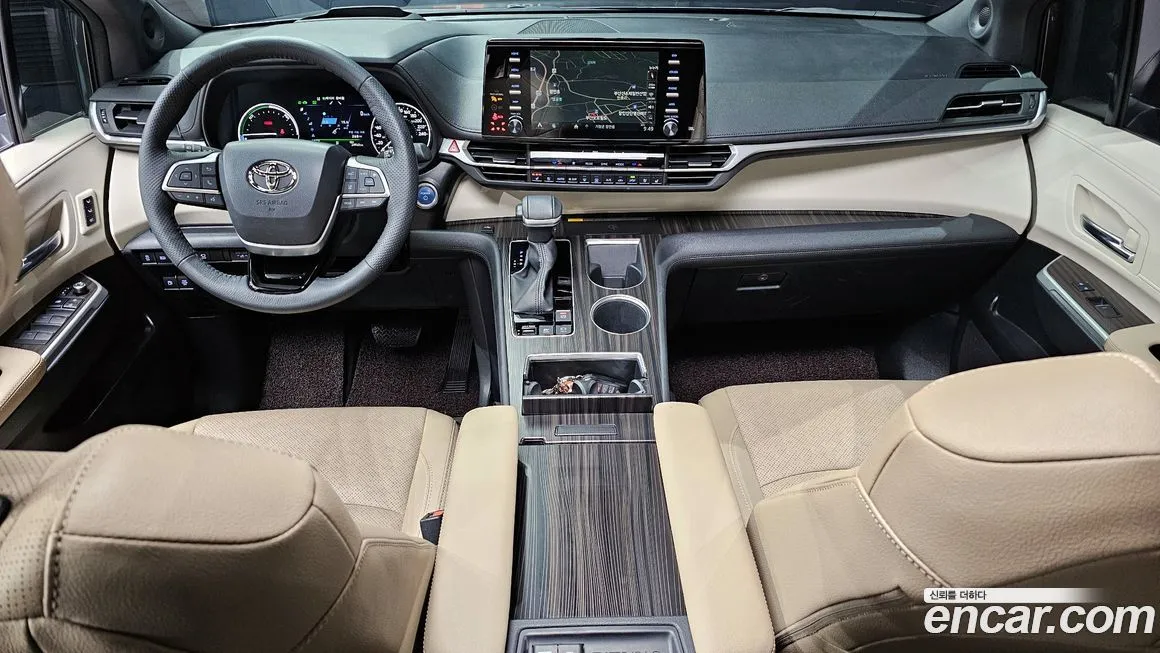 Toyota Sienna 2023 из KR, фото 7