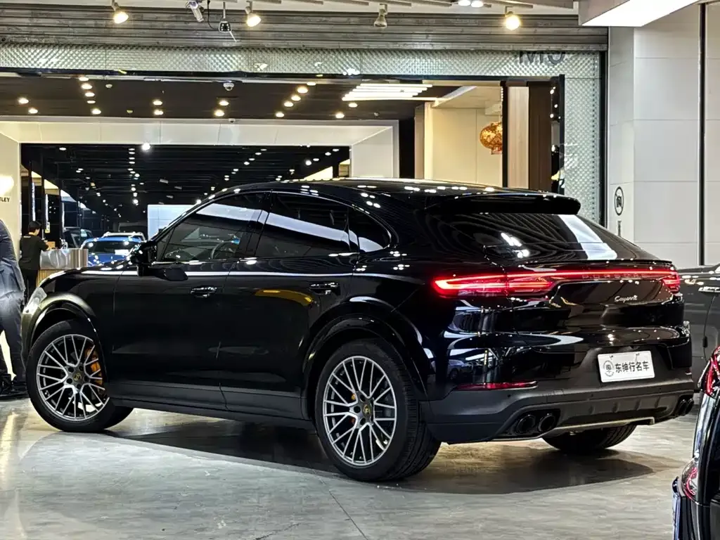 Porsche Cayenne 2023 из CN, фото 4