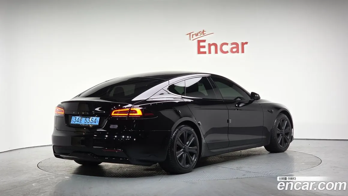 Tesla Model S 2023 из KR, фото 2