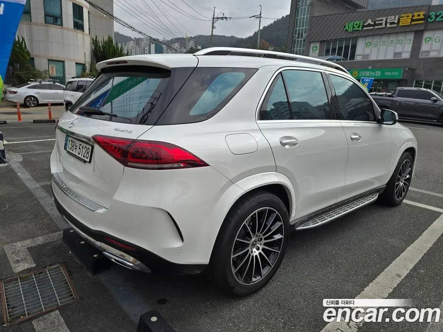 Mercedes-Benz GLE-Class — фото 2