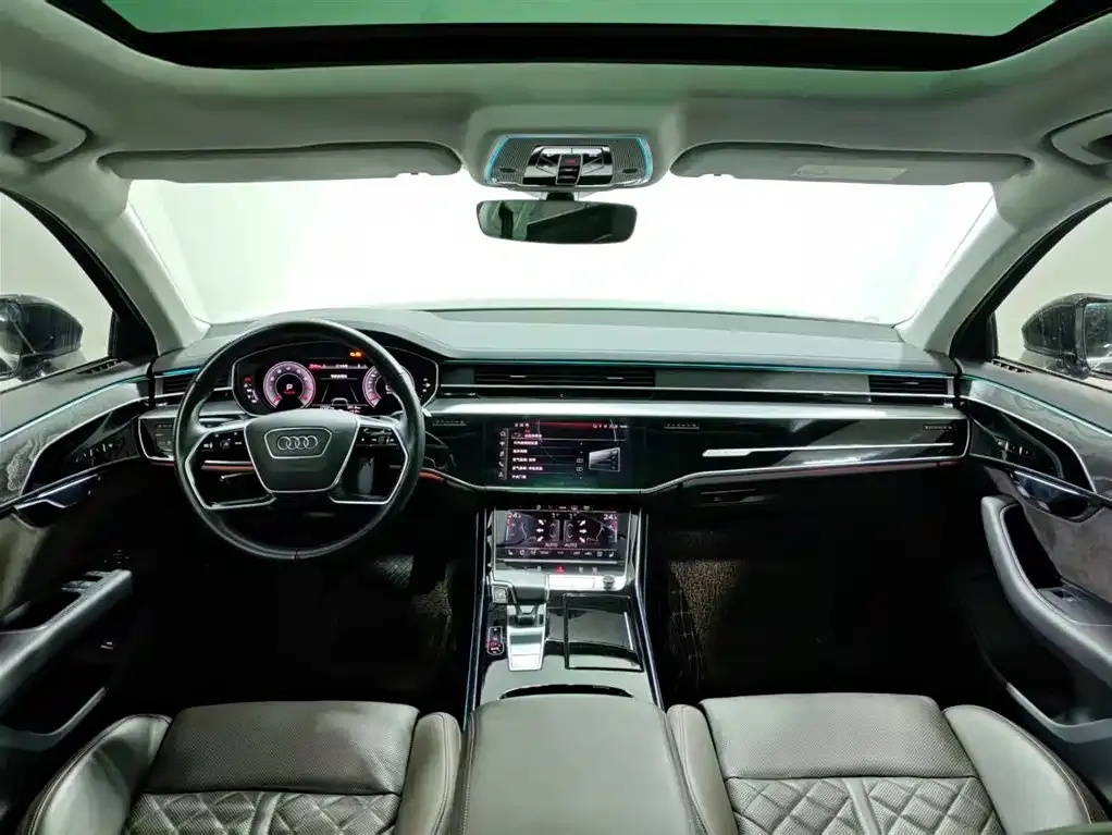 Audi A8 2021 из CN, фото 10