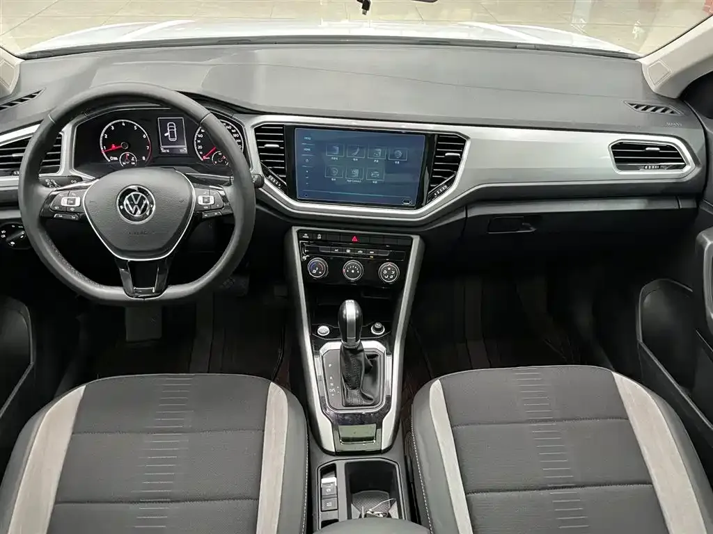 Volkswagen T-Roc 2022 из CN, фото 2