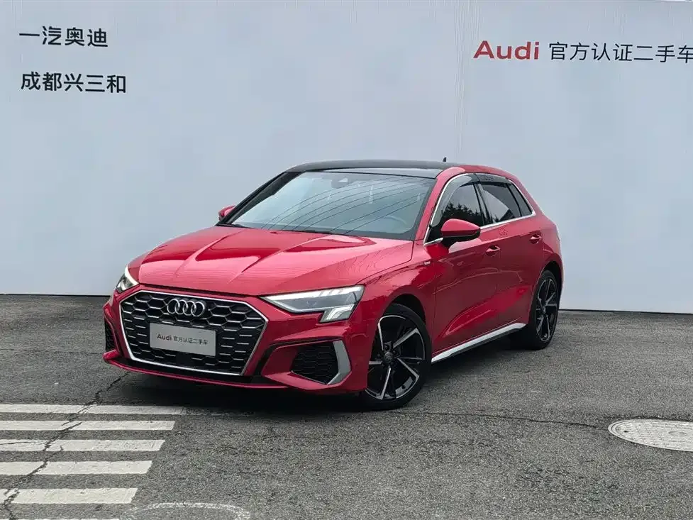 Audi A3 2022 из CN, фото 1