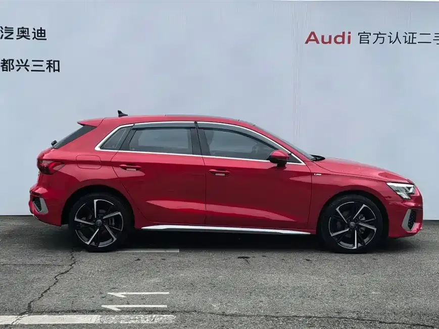 Audi A3 2022 из CN, фото 3