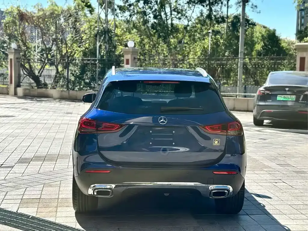 Mercedes-Benz GLA — фото 5