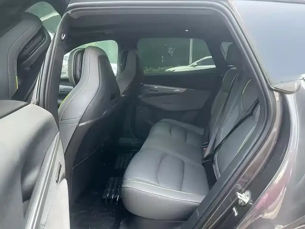 Lynk & Co 08 EM-P 2024 из CN, фото 6