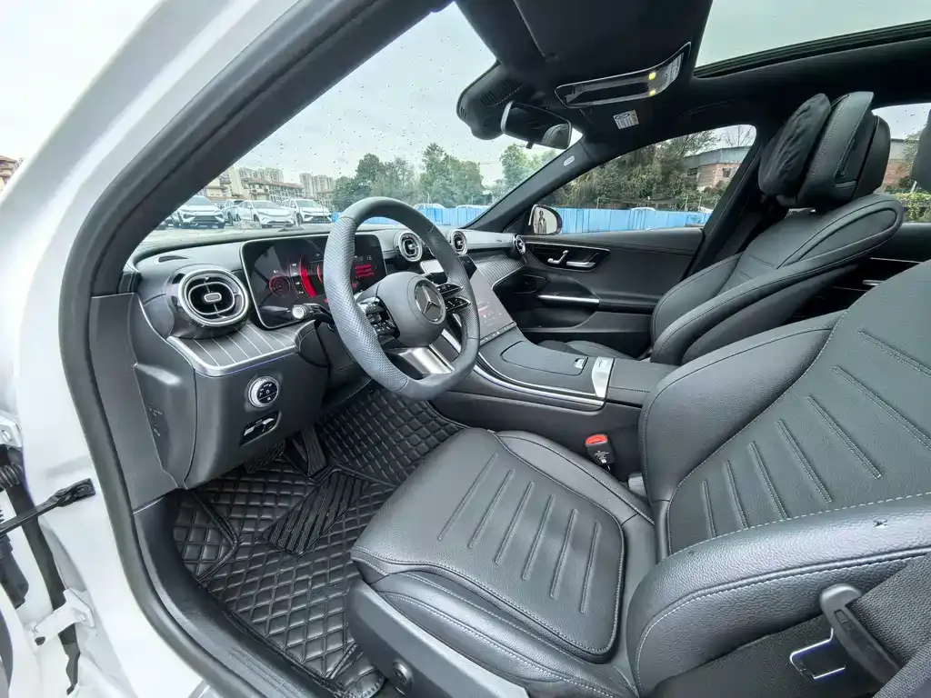 Mercedes-Benz C-Class 2025 из CN, фото 4