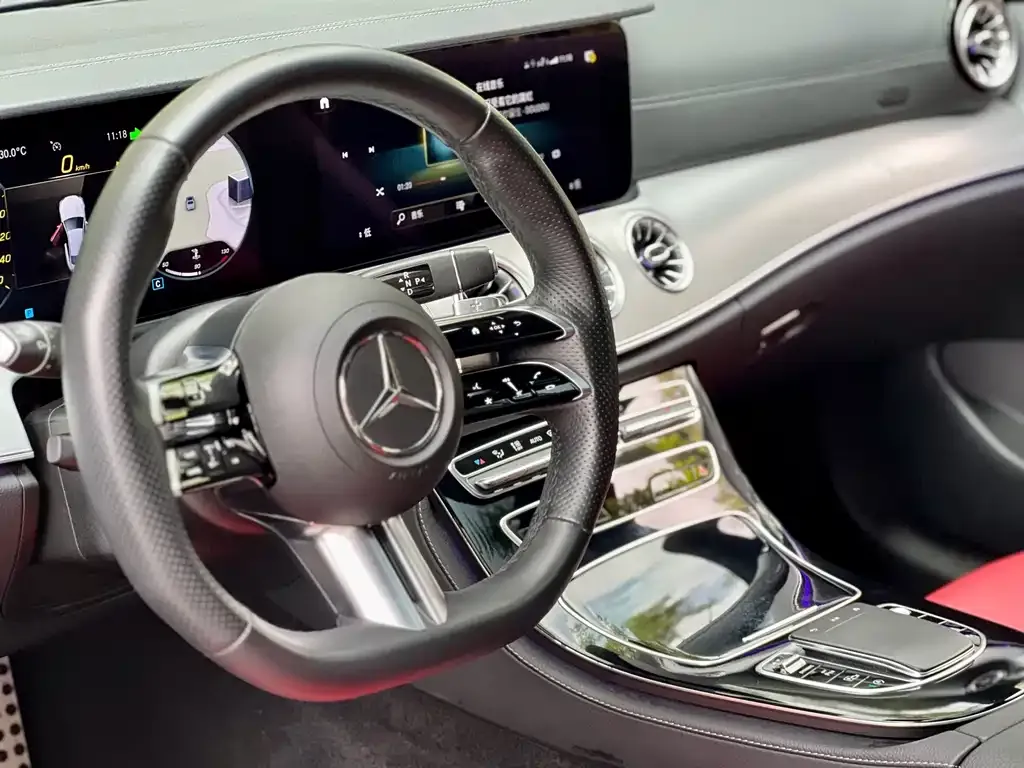 Mercedes-Benz E-Class (Import) — фото 6