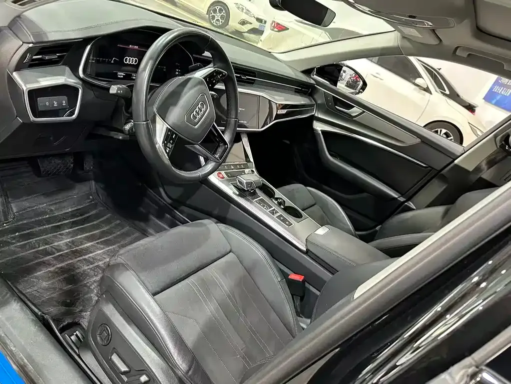 Audi A6 (Import) 2023 из CN, фото 4
