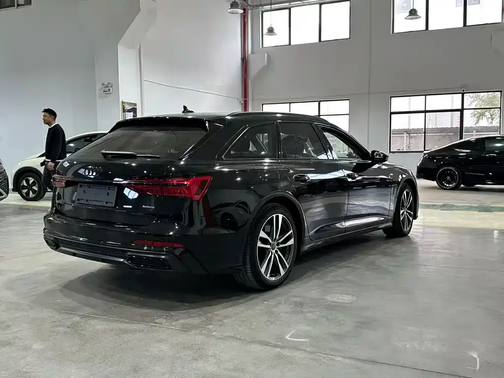Audi A6 (Import) 2023 из CN, фото 9