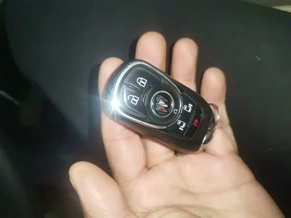Buick GL8 2022 из CN, фото 9