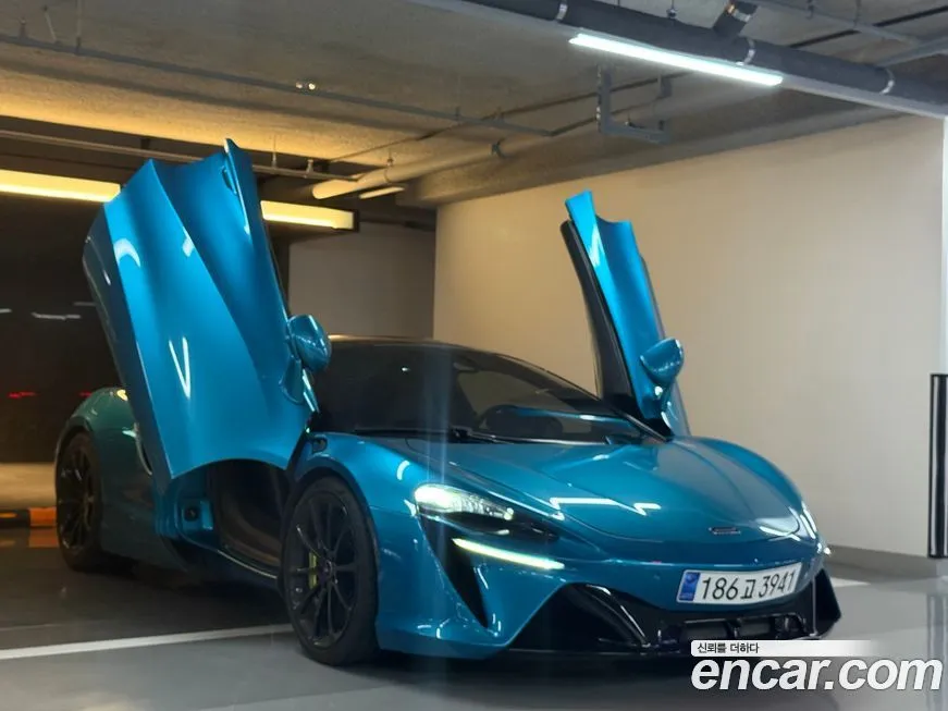 Mclaren Artura 2023 из KR, фото 2