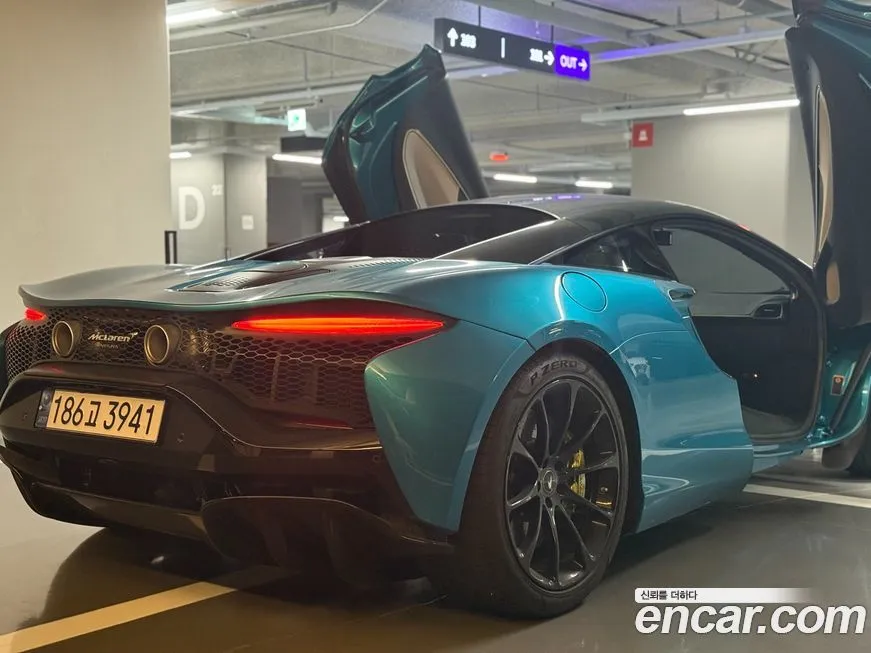Mclaren Artura 2023 из KR, фото 6