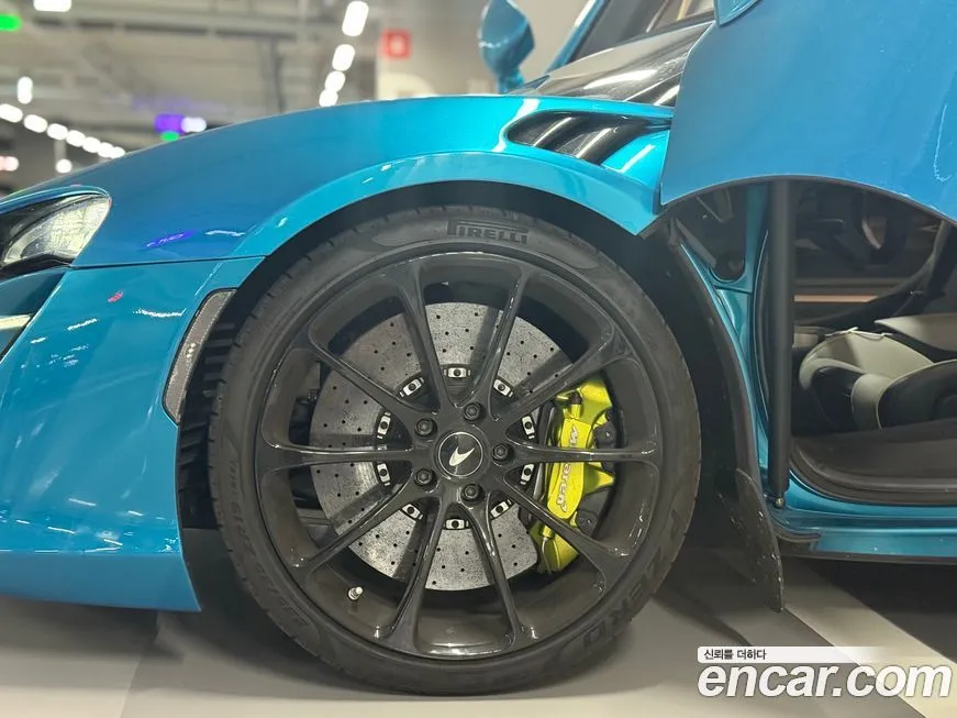 Mclaren Artura 2023 из KR, фото 8