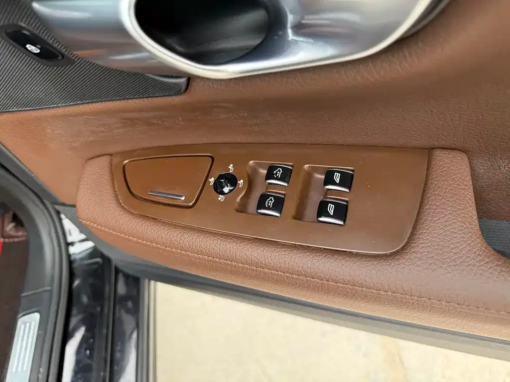 Volvo S90 2021 из CN, фото 8