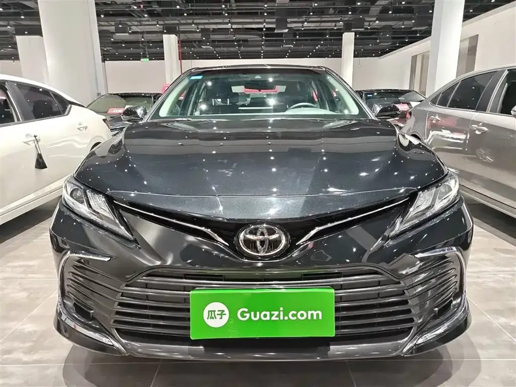 Toyota Camry 2023 из CN, фото 3