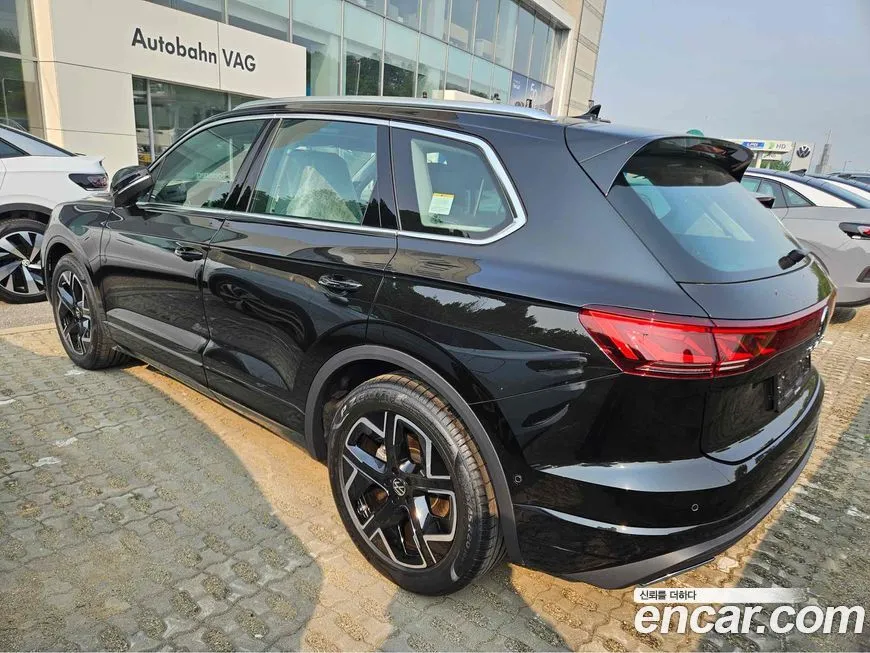 Volkswagen Touareg 2024 из KR, фото 3