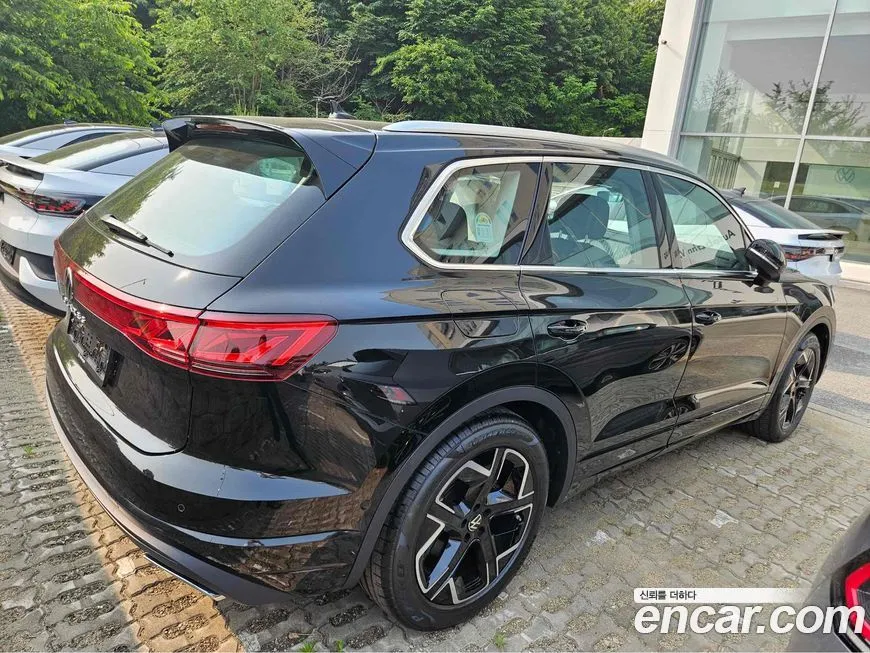 Volkswagen Touareg 2024 из KR, фото 4