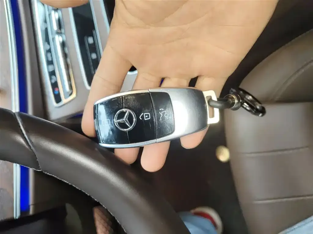 Mercedes-Benz E-Class New Energy 2023 из CN, фото 9