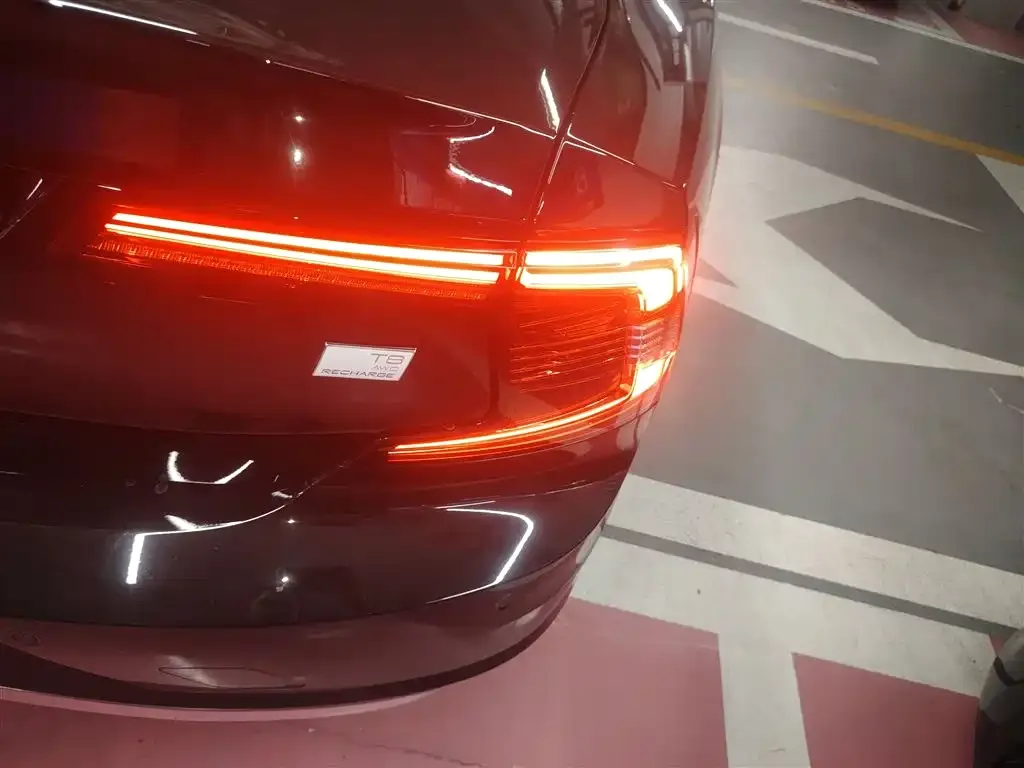 Volvo S90 PHEV 2023 из CN, фото 8