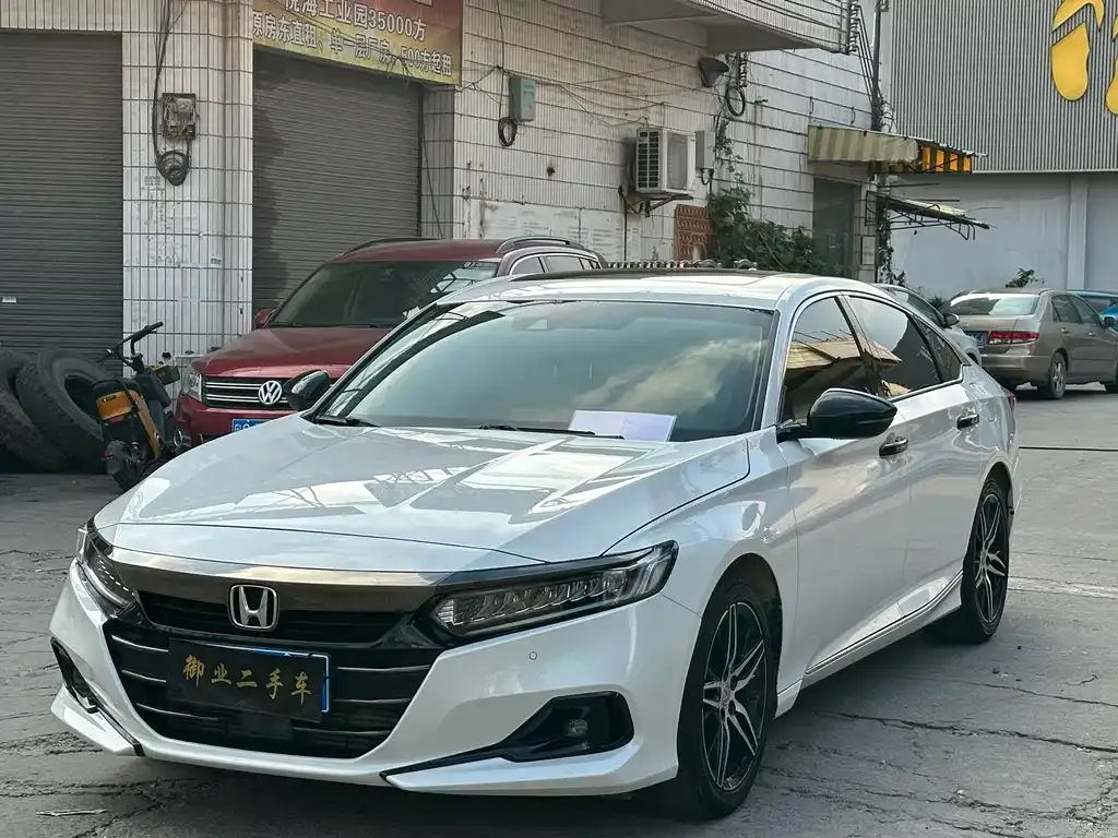Honda Accord 2023 из CN, фото 1
