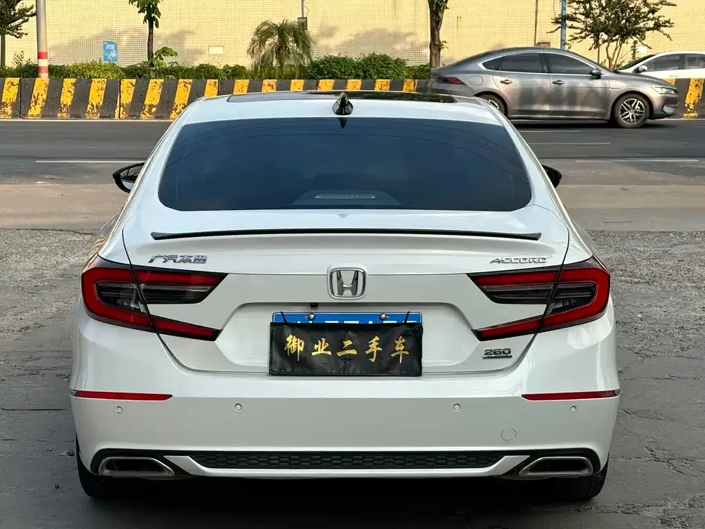 Honda Accord 2023 из CN, фото 7