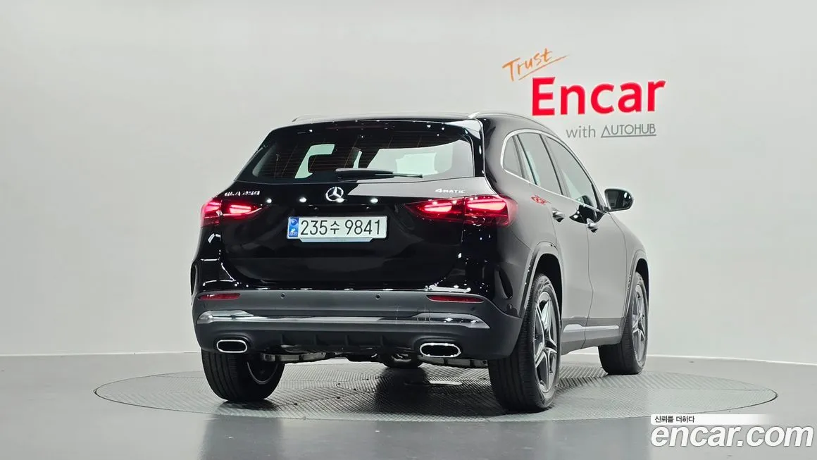 Mercedes-Benz GLA-Class — фото 4