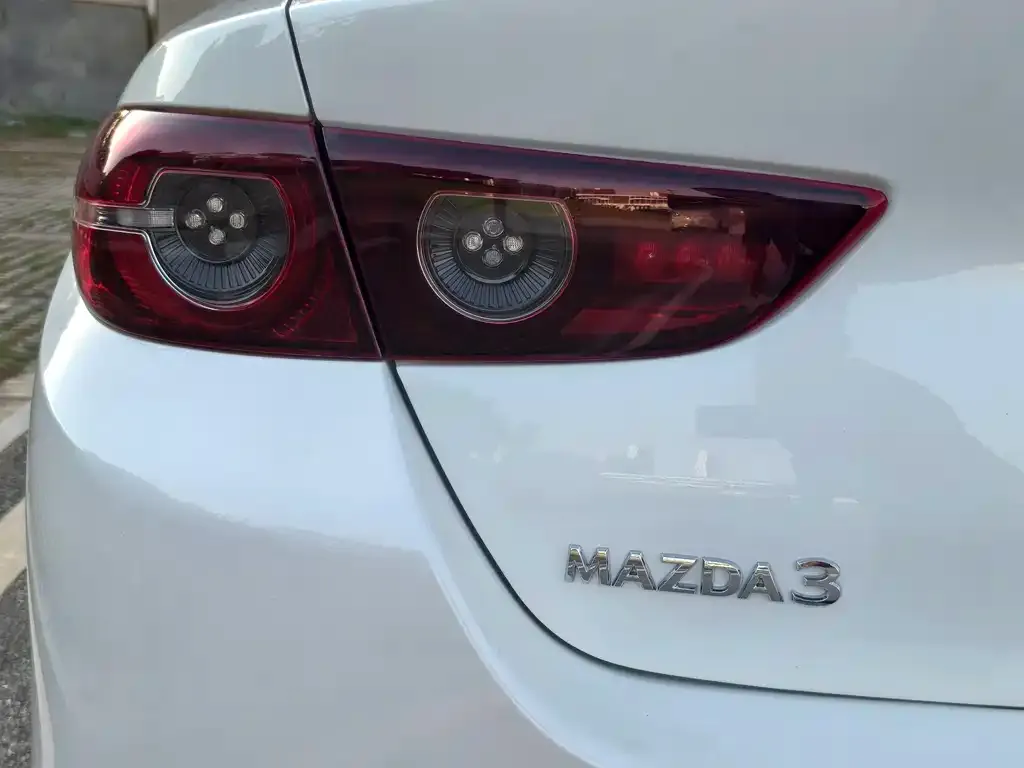 Mazda 3 Axela 2021 из CN, фото 10