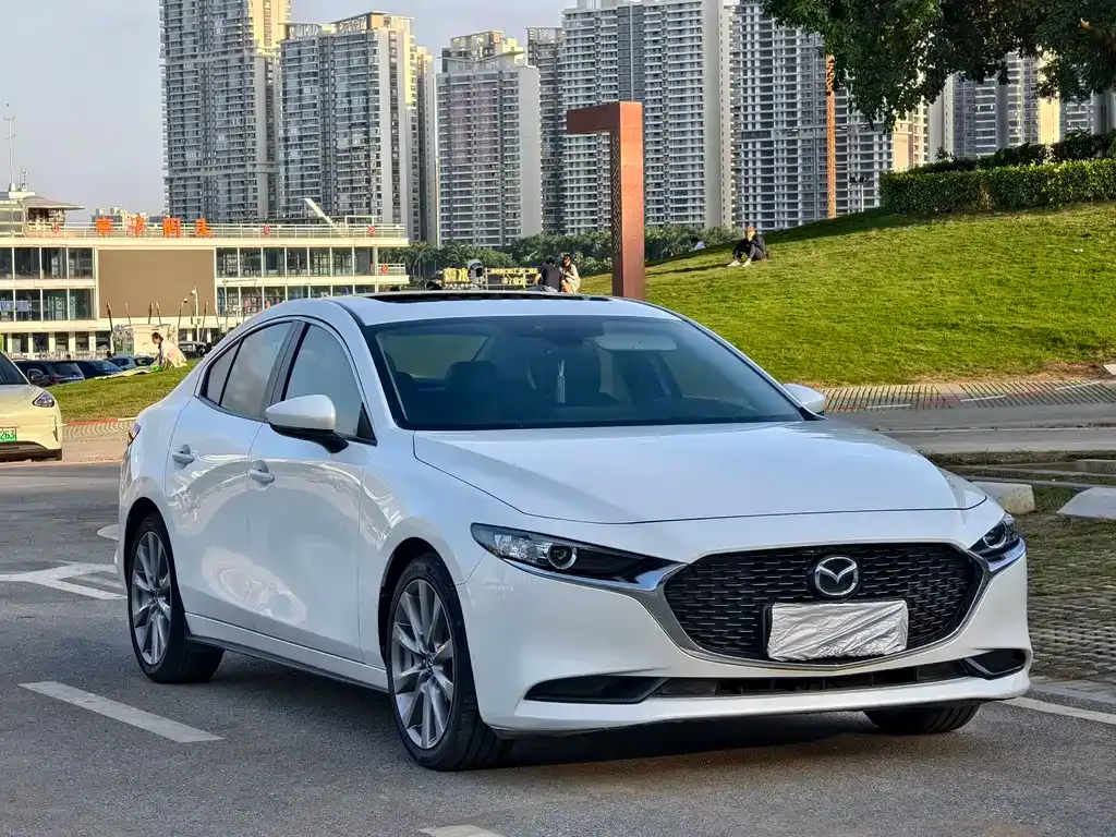 Mazda 3 Axela 2021 из CN, фото 3