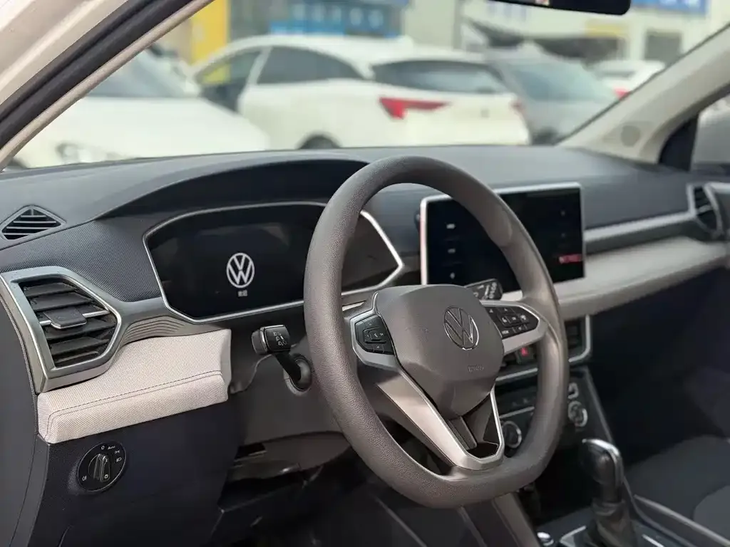 Volkswagen Tharu 2023 из CN, фото 10