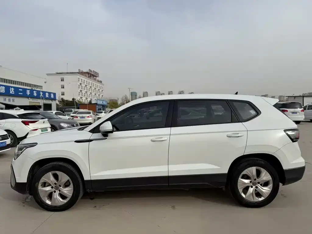 Volkswagen Tharu 2023 из CN, фото 9