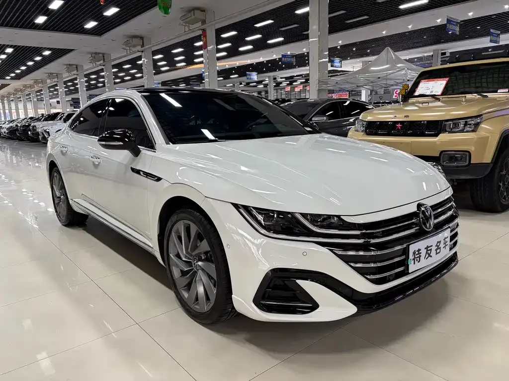 Volkswagen CC 2024 из CN, фото 3