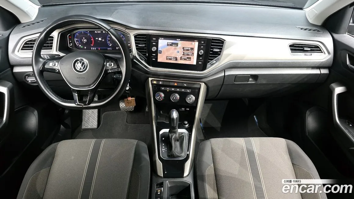 Volkswagen T-Roc 2021 из KR, фото 7