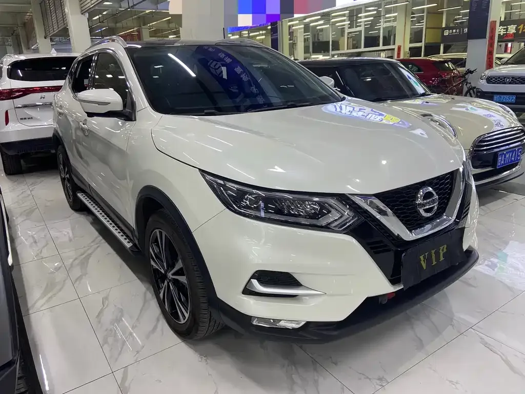 Nissan Qashqai — фото 3