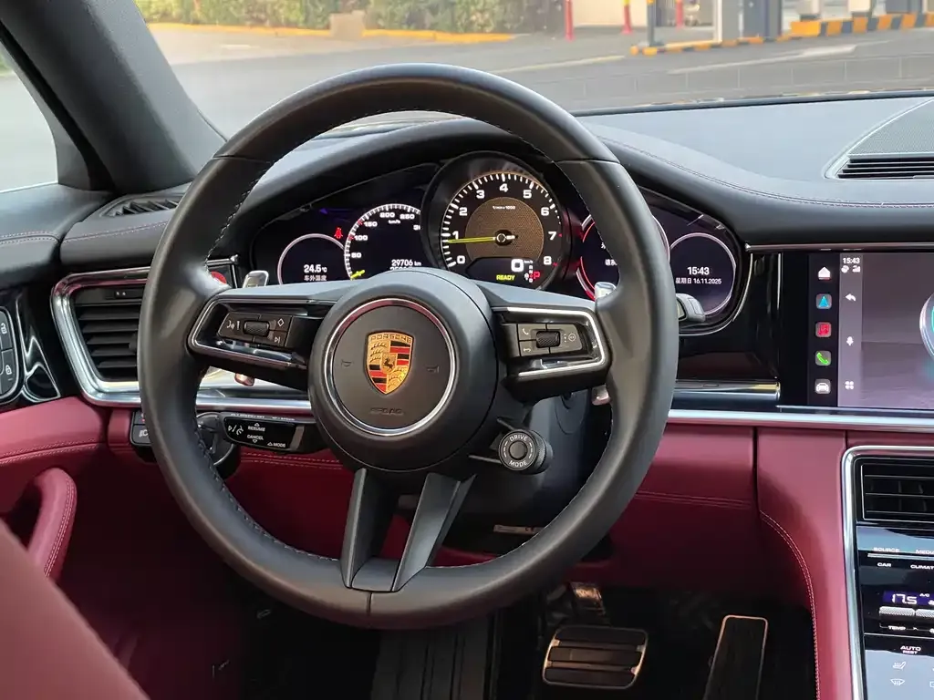 Porsche Panamera Hybrid — фото 10