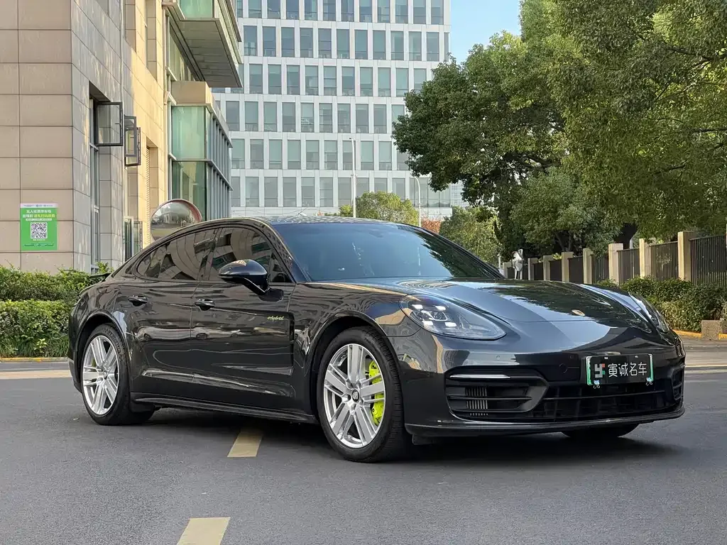 Porsche Panamera Hybrid — фото 3