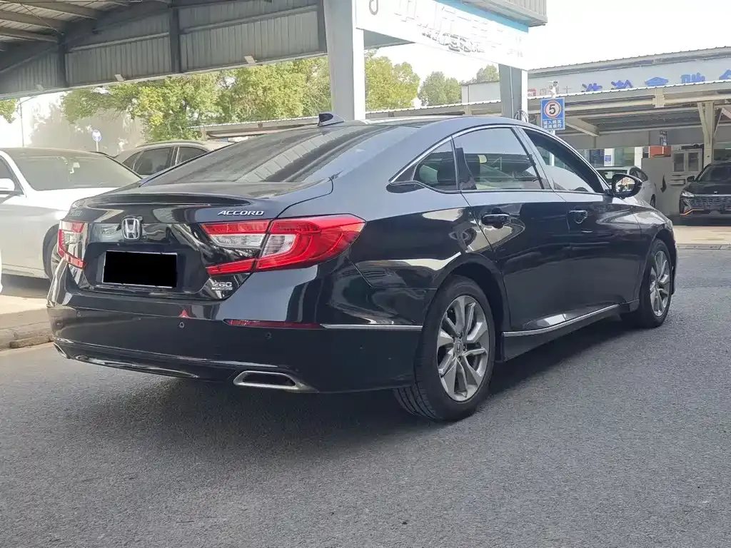 Honda Accord 2021 из CN, фото 3