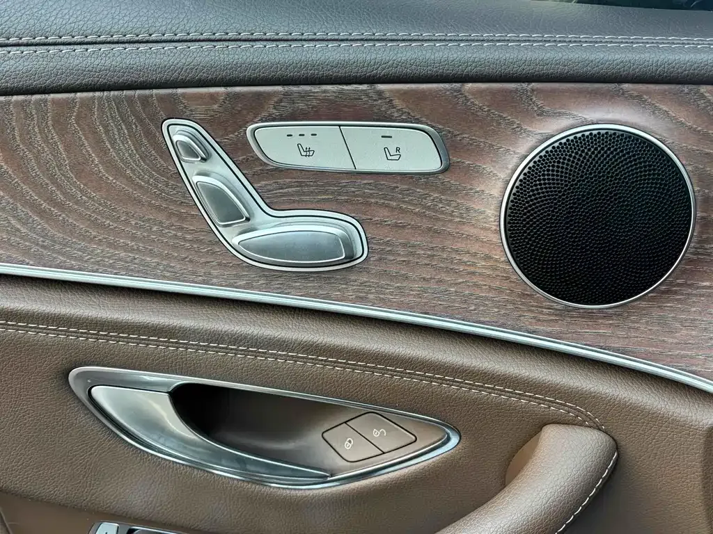 Mercedes-Benz E-Class 2022 из CN, фото 5