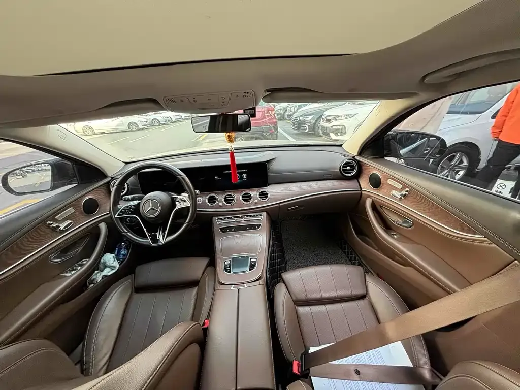 Mercedes-Benz E-Class 2022 из CN, фото 6