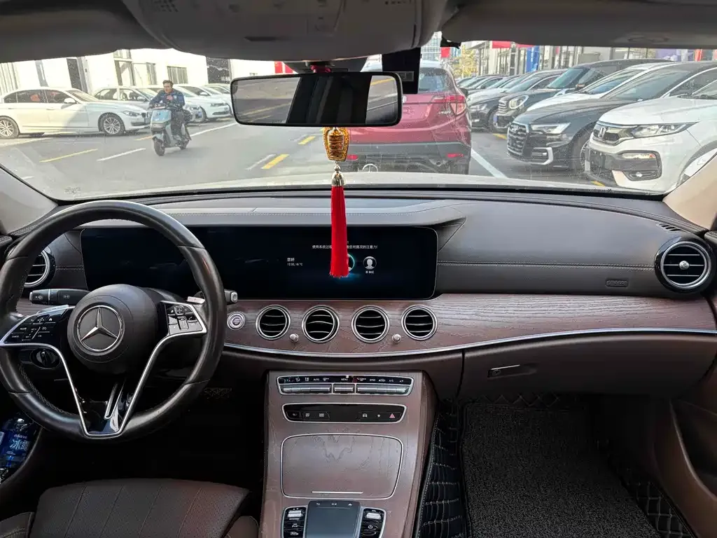 Mercedes-Benz E-Class 2022 из CN, фото 8