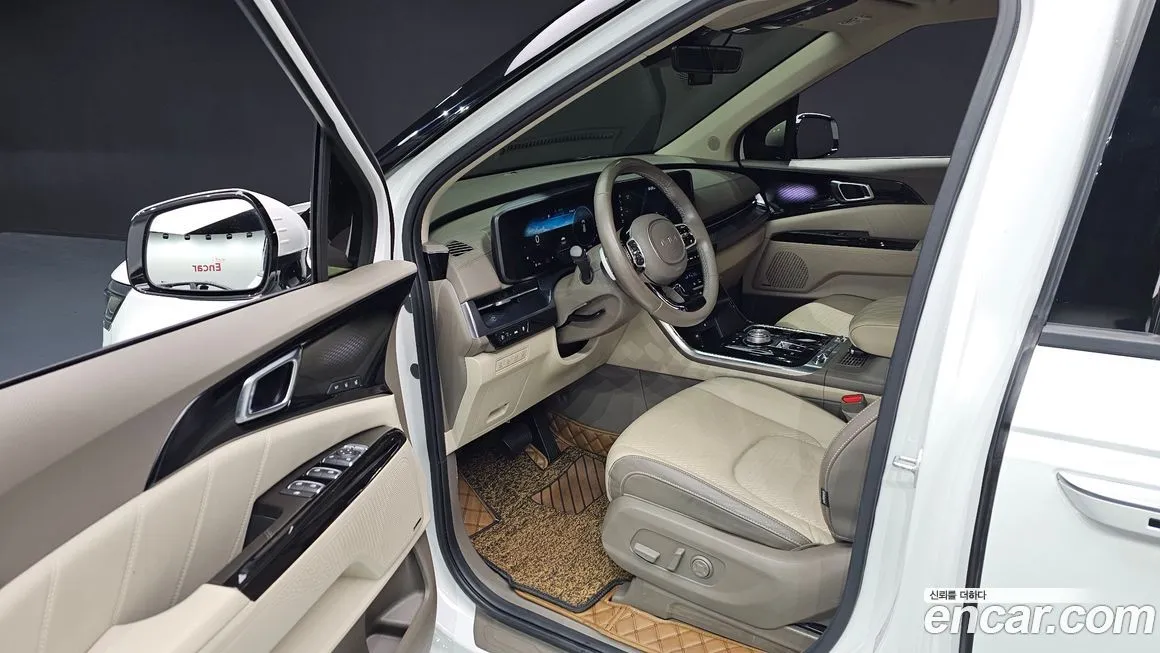 Kia Carnival — фото 10