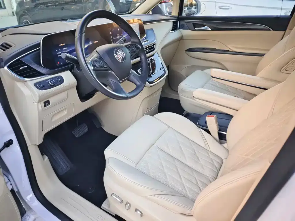 Buick GL8 2024 из CN, фото 10