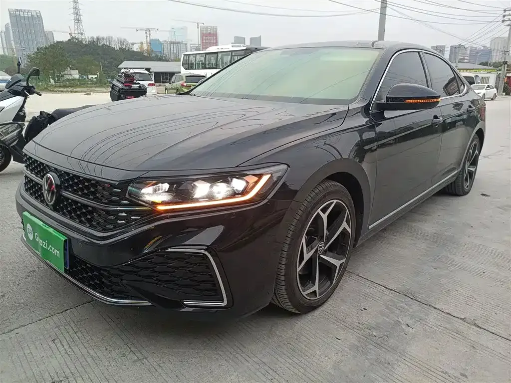 Volkswagen Passat 2022 из CN, фото 1