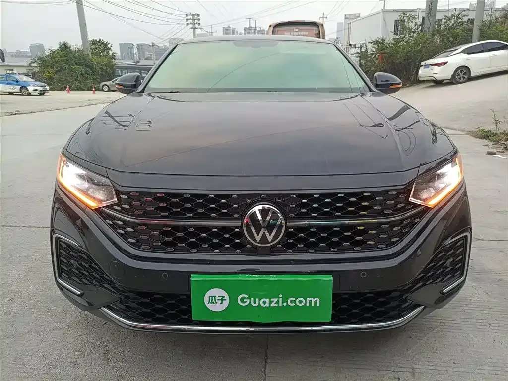 Volkswagen Passat 2022 из CN, фото 3