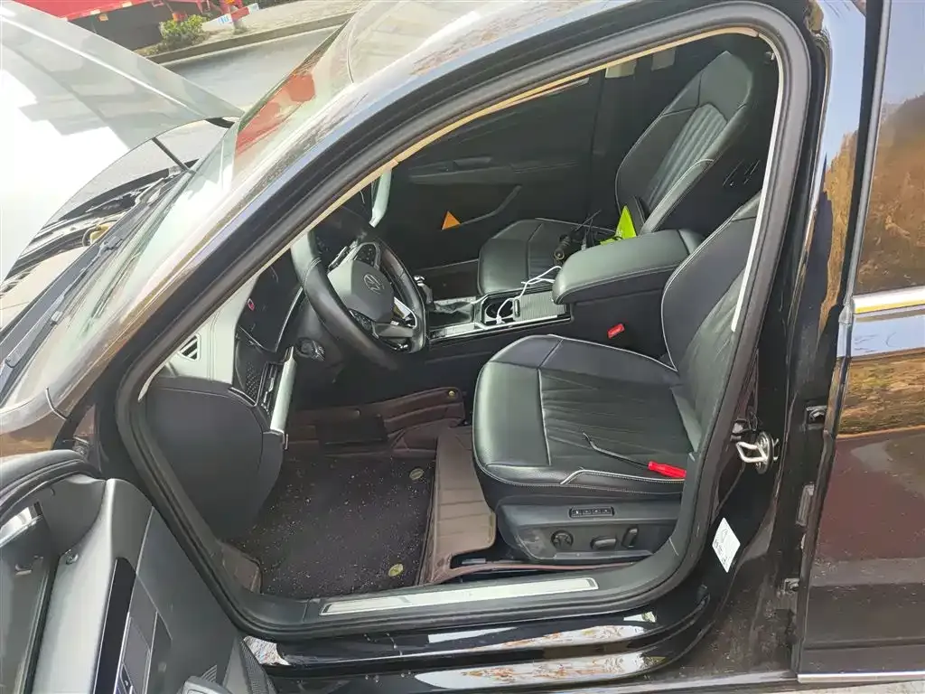Volkswagen Passat 2021 из CN, фото 8