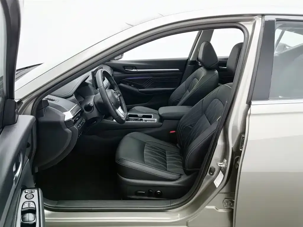 Nissan Teana 2023 из CN, фото 10